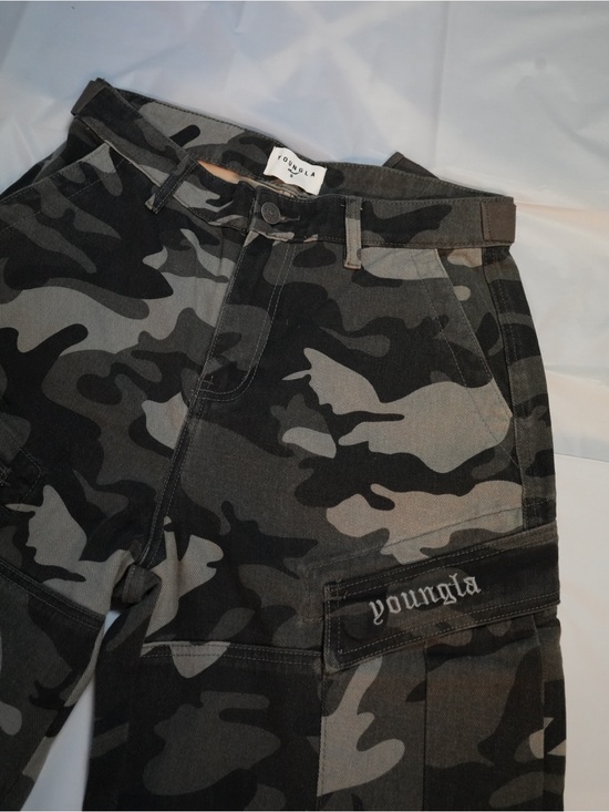 YoungLA Other - YoungLA Camo Cargo Pants